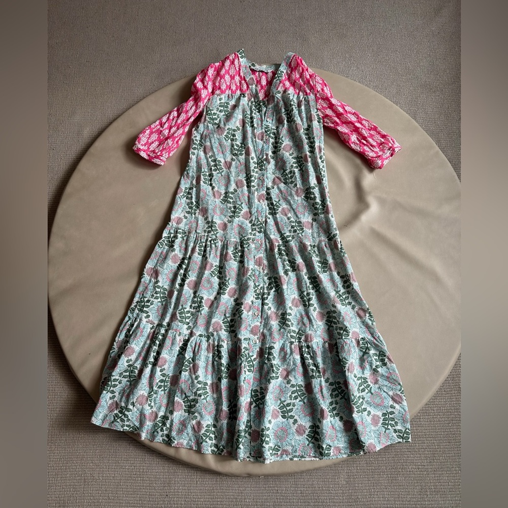 Such a fun and brightly colored floral dress!